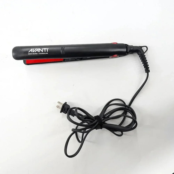 Avanti Accessories - Avanti Nano-Silver Tourmaline and Ceramic Flat Iron